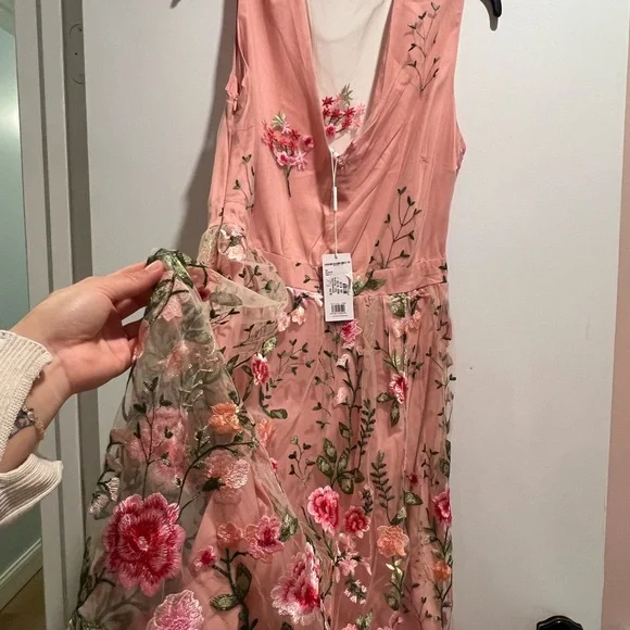 Petal and Pup - Wonderland floral embroidery midi dress - Picture 9 of 9